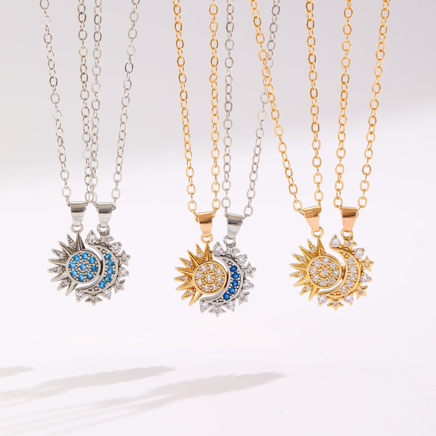 ZeitlosWir™ – Sun & Moon Love Necklace