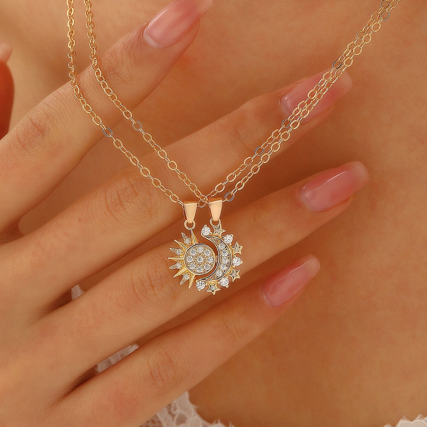 ZeitlosWir™ – Sun & Moon Love Necklace