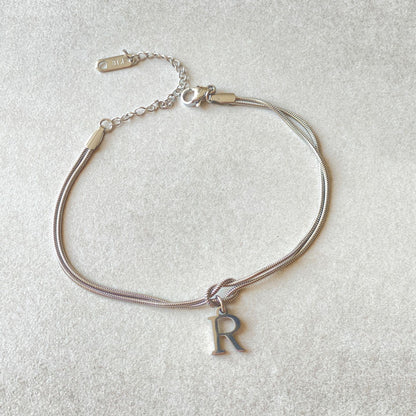 ZeitlosWir™ – Letter Charm