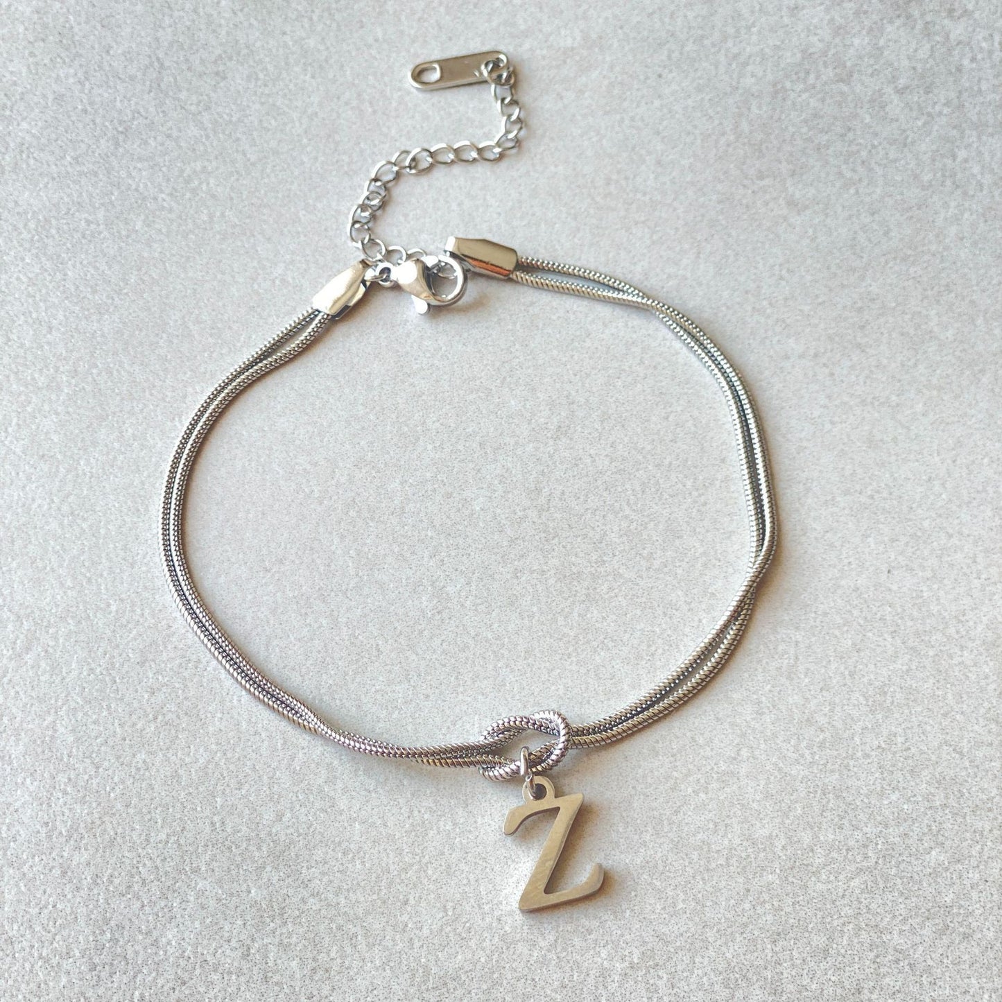 ZeitlosWir™ – Letter Charm