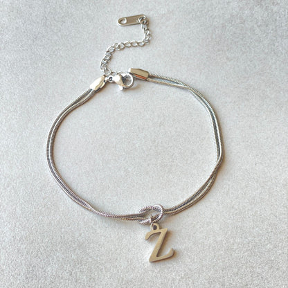 ZeitlosWir™ – Letter Charm