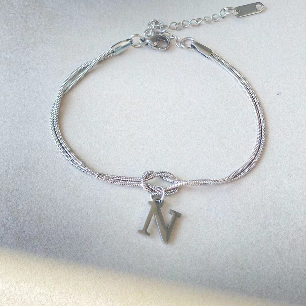 ZeitlosWir™ – Letter Charm