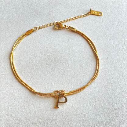 ZeitlosWir™ – Letter Charm