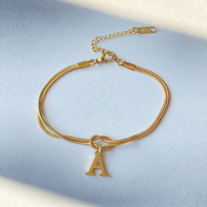 ZeitlosWir™ – Letter Charm