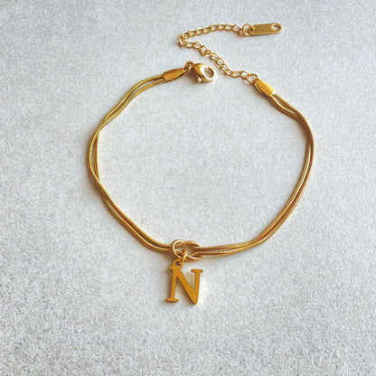 ZeitlosWir™ – Letter Charm