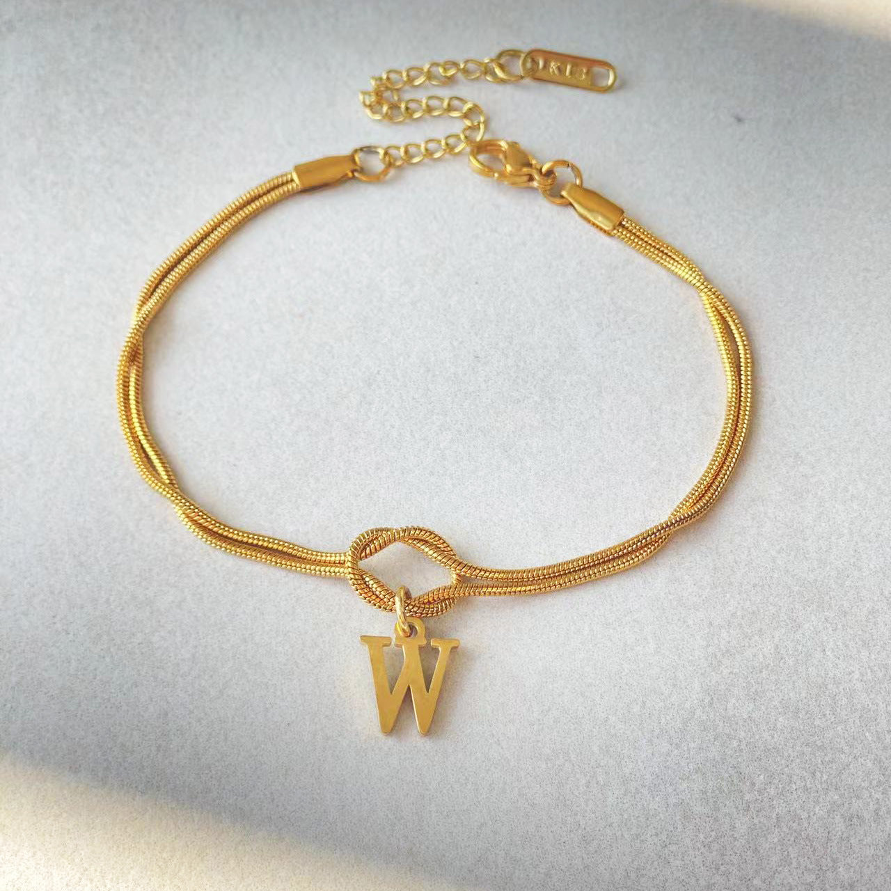 ZeitlosWir™ – Letter Charm