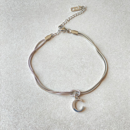 ZeitlosWir™ – Letter Charm