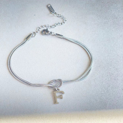 ZeitlosWir™ – Letter Charm