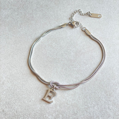 ZeitlosWir™ – Letter Charm
