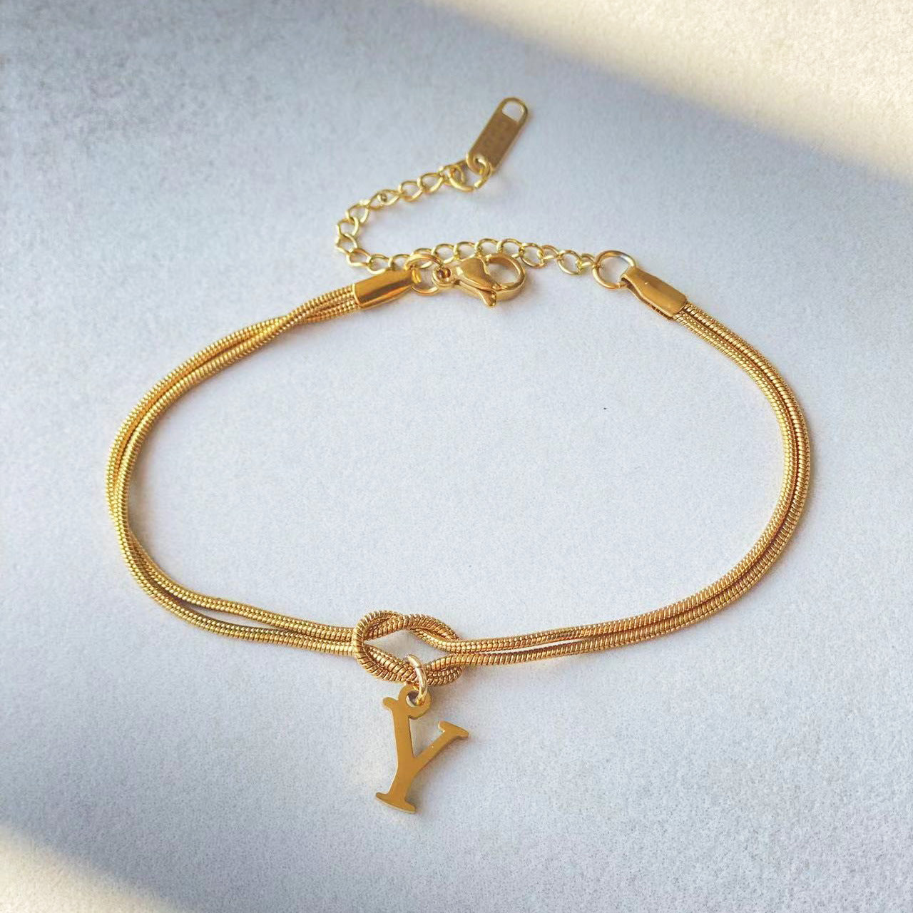 ZeitlosWir™ – Letter Charm