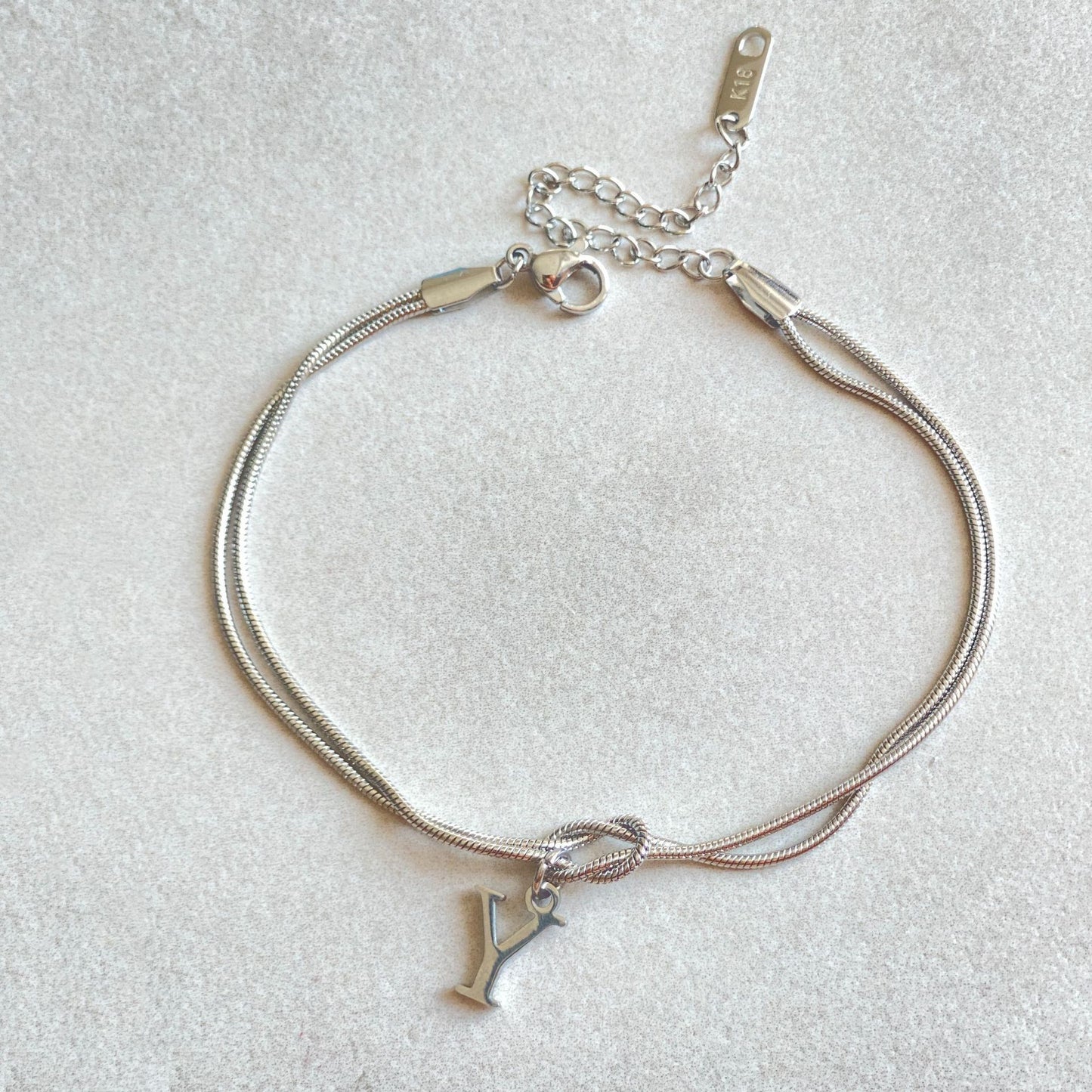 ZeitlosWir™ – Letter Charm