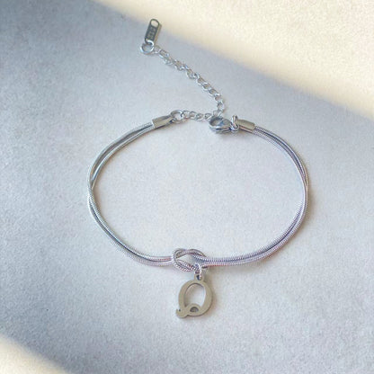 ZeitlosWir™ – Letter Charm