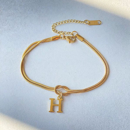 ZeitlosWir™ – Letter Charm