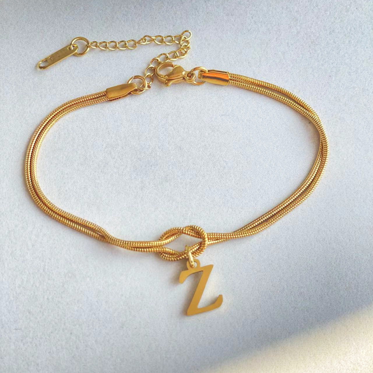 ZeitlosWir™ – Letter Charm