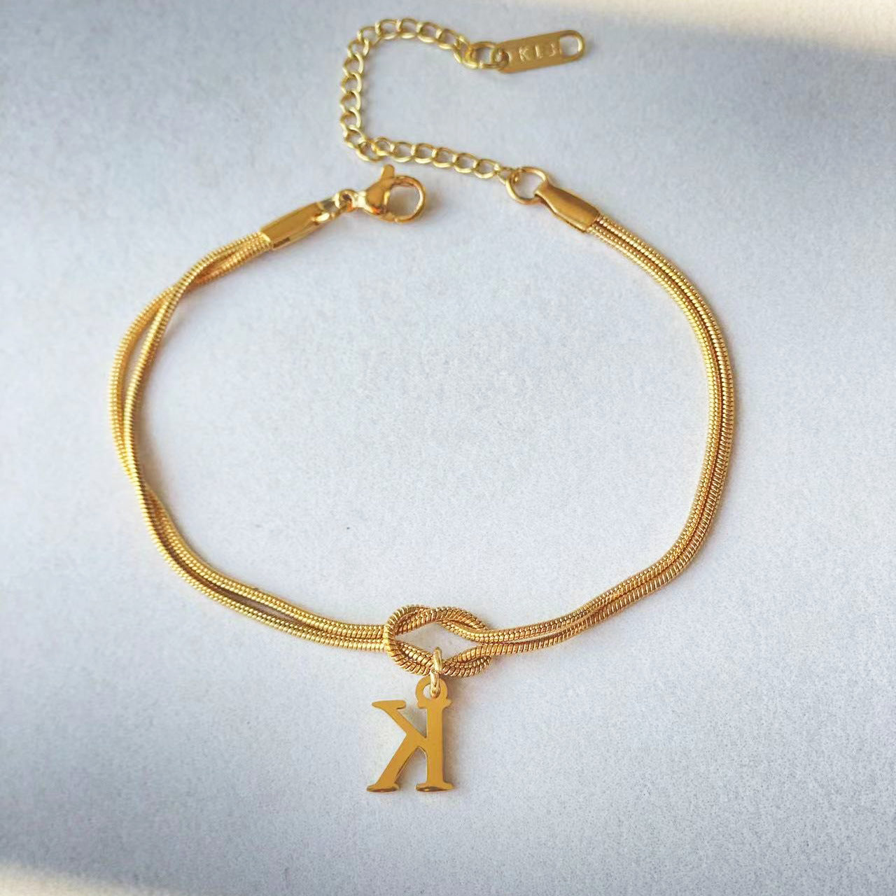 ZeitlosWir™ – Letter Charm