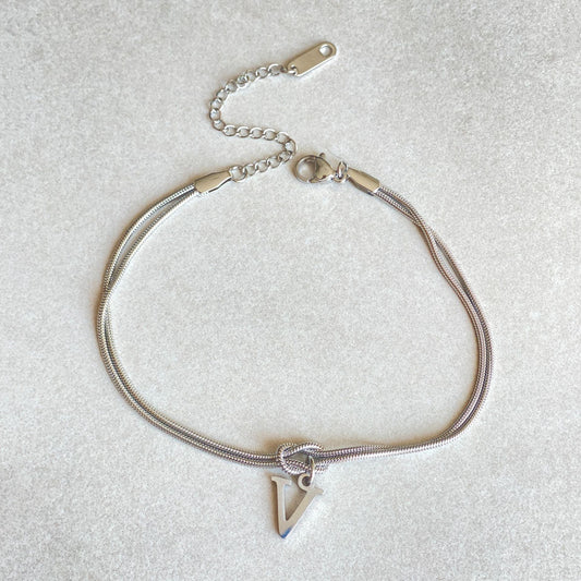 ZeitlosWir™ – Letter Charm